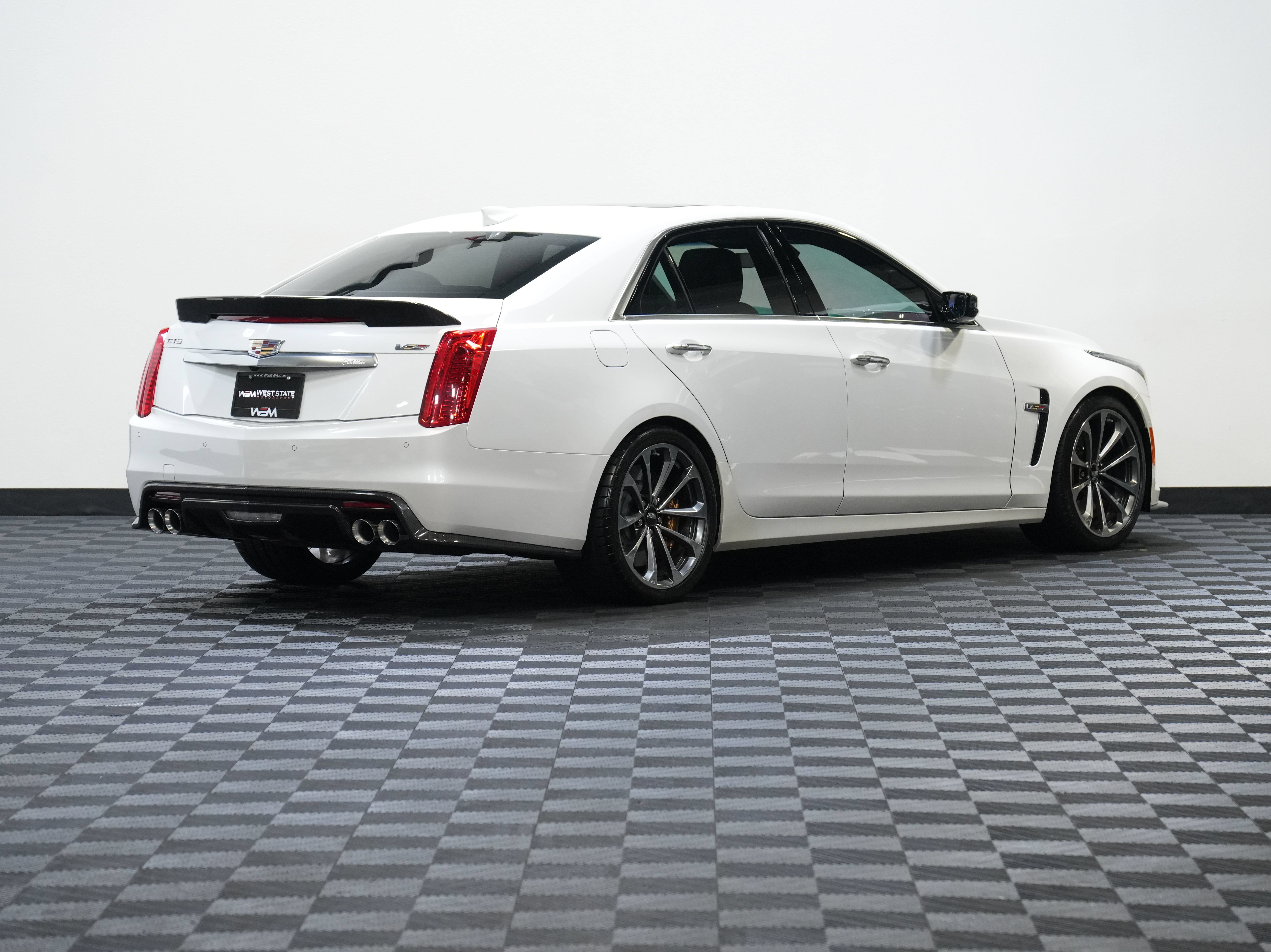 Used 2016 Cadillac CTS V w/ Carbon Fiber Package RWD image 6
