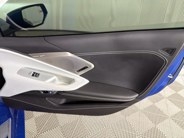 Used 2022 Chevrolet Corvette Stingray Preferred Conv w/ Battery Protection Package RWD image 33