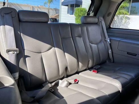 Used 2003 Chevrolet Tahoe LT image 22