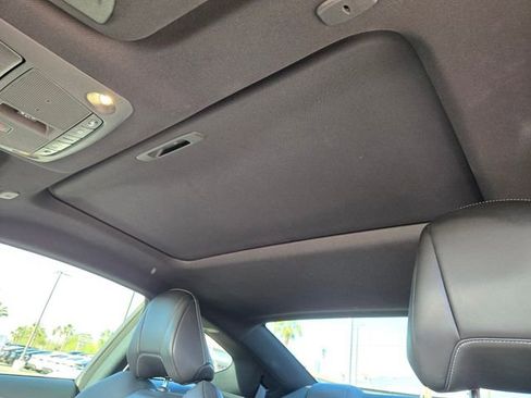 Used 2022 INFINITI Q60 3.0t Luxe w/ Cargo Package RWD image 11