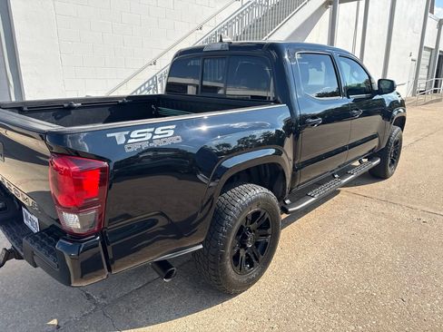 Used 2020 Toyota Tacoma SR w/ SR Convenience Package RWD image 3