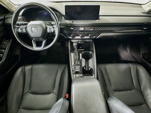 Used 2023 Honda Accord Touring image 16