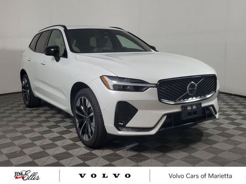 Used 2026 Volvo XC60 B5 Plus AWD/4WD image 1