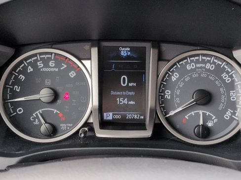 Certified 2022 Toyota Tacoma SR5 w/ Technology Package RWD image 25