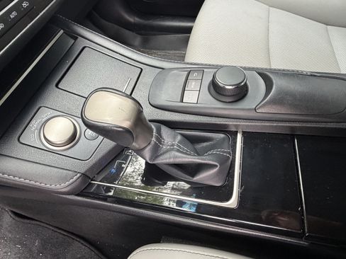 Used 2016 Lexus ES 350 FWD image 27