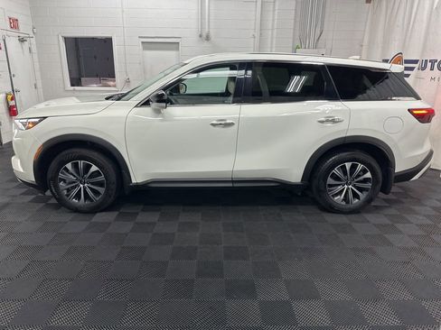 Used 2024 INFINITI QX60 Pure AWD/4WD image 6