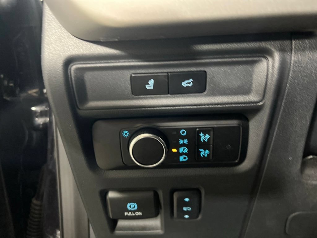 Used 2024 Ford Expedition XLT AWD/4WD image 28