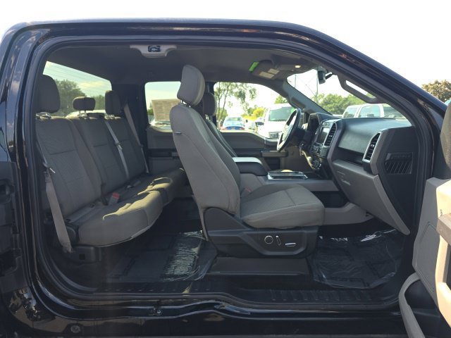 Used 2018 Ford F150 XLT w/ Equipment Group 302A Luxury AWD/4WD image 27