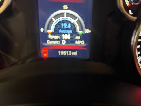 Used 2025 RAM 1500 Big Horn AWD/4WD image 8