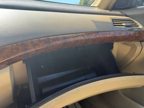Used 2009 Honda Accord EX-L image 27