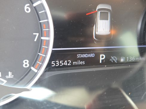 Used 2025 Nissan Pathfinder SV FWD image 24