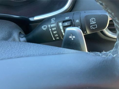 Used 2023 Hyundai Santa Fe SEL AWD/4WD image 36