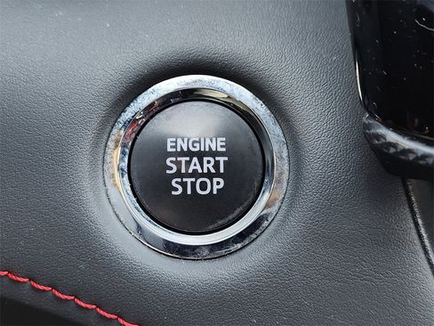 Used 2023 Toyota Highlander XSE image 21