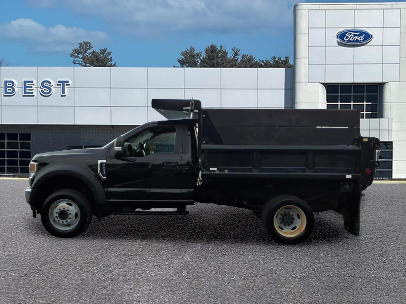 Used 2020 Ford F550 4x4 Regular Cab Super Duty w/ Power Equipment Group image 2