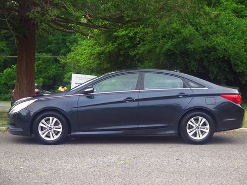 Used 2014 Hyundai Sonata GLS w/ Popular Equipment Group 2 FWD image 2
