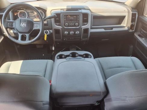 Used 2018 RAM 3500 Tradesman w/ Popular Equipment Group image 7