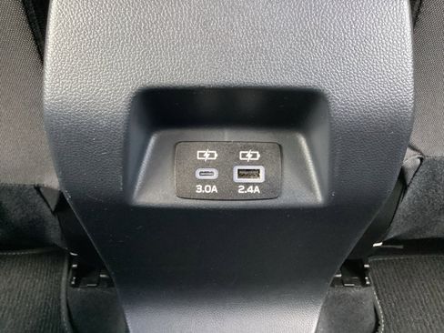 Used 2025 Subaru Crosstrek 2.0i Premium AWD/4WD image 28