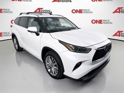 Used 2023 Toyota Highlander Platinum
