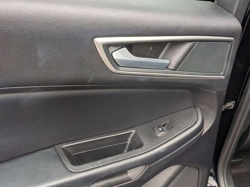 Used 2024 Ford Edge SEL image 27