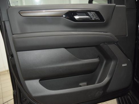 New 2026 Chevrolet Suburban High Country image 49