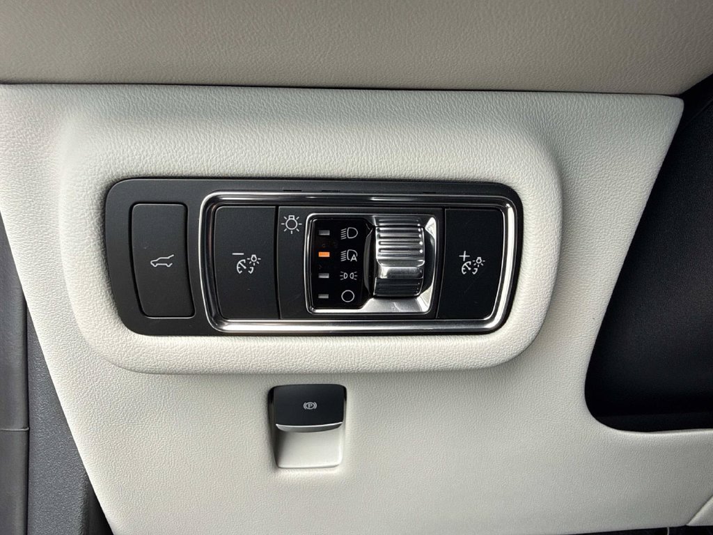 New 2026 Lincoln Nautilus Premier w/ Equipment Group 102A AWD/4WD image 32