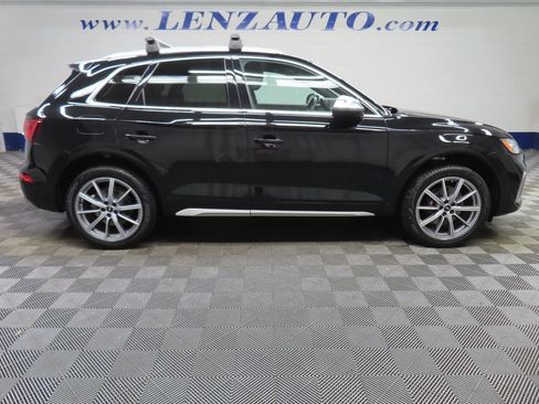 Used 2021 Audi SQ5 Premium w/ Convenience Package AWD/4WD image 2