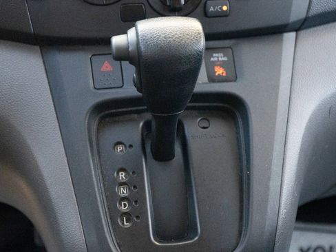 Used 2019 Nissan NV200 S w/ Cruise Control Package image 30