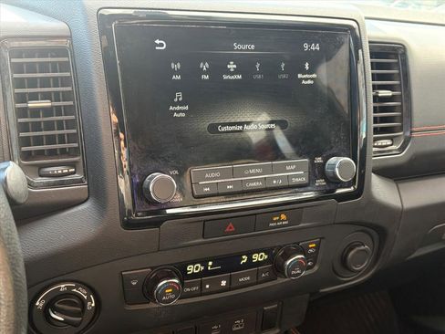 Certified 2022 Nissan Frontier PRO-4X w/ Off-Road Protection Package image 14