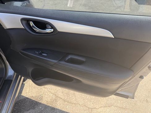 Used 2017 Nissan Sentra S w/ S Style Package image 15