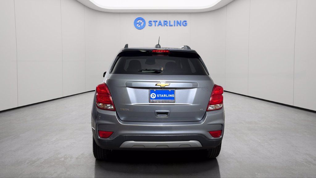 Used 2020 Chevrolet Trax LT w/ LT Convenience Package FWD image 7
