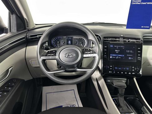 Used 2024 Hyundai Tucson SEL image 11