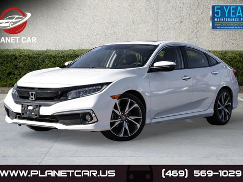 Used 2019 Honda Civic Touring image 1