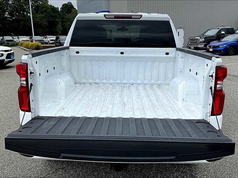 Used 2021 Chevrolet Silverado 1500 RST image 30