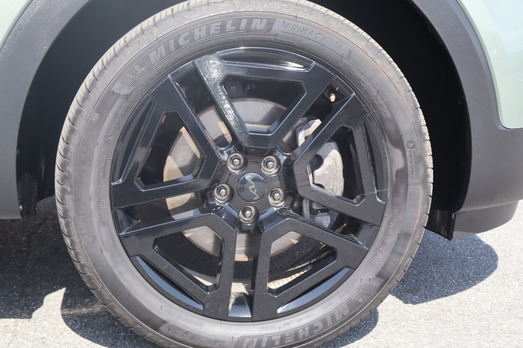 Used 2025 Kia Telluride SX X-Line AWD/4WD image 10