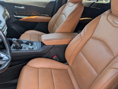 Used 2019 Cadillac XT4 Premium Luxury AWD/4WD image 13