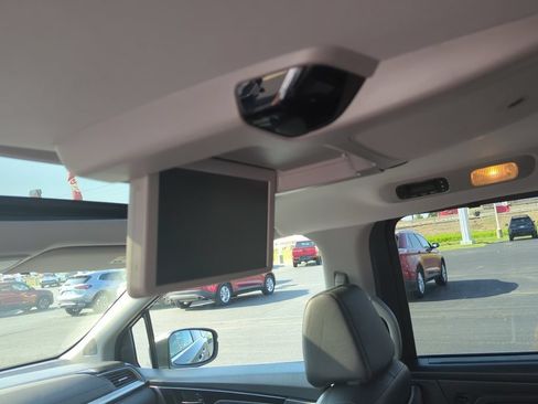 Used 2022 Honda Odyssey Touring image 9