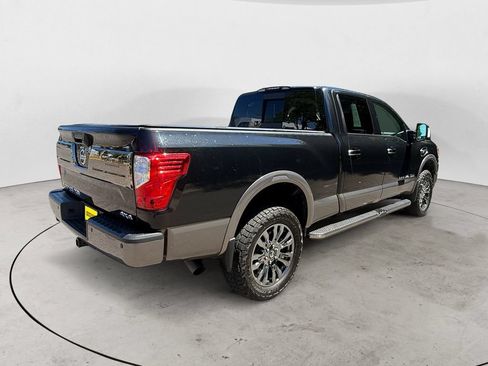 Used 2019 Nissan Titan Platinum Reserve w/ Platinum Utility Package AWD/4WD image 5