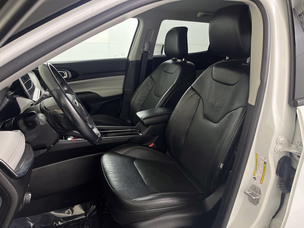 Used 2022 Jeep Compass Limited AWD/4WD image 19