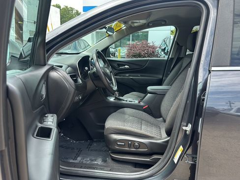 Used 2022 Chevrolet Equinox LT AWD/4WD image 12