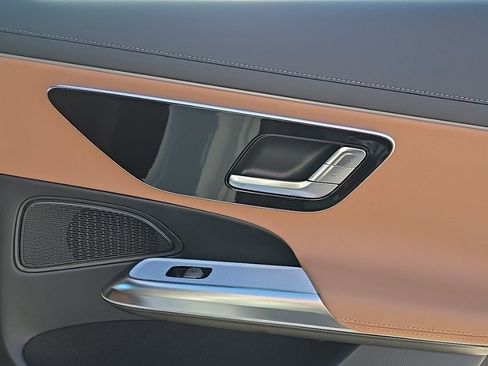 New 2026 Mercedes-Benz E 350 4MATIC image 33