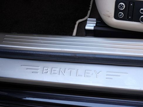 Used 2015 Bentley Flying Spur V8 image 17