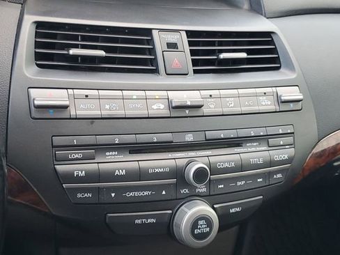 Used 2011 Honda Crosstour EX-L image 19