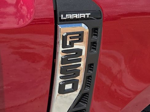 New 2026 Ford F250 Lariat w/ Lariat Premium Package AWD/4WD image 13