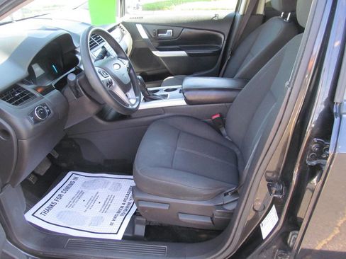 Used 2013 Ford Edge SE FWD image 10