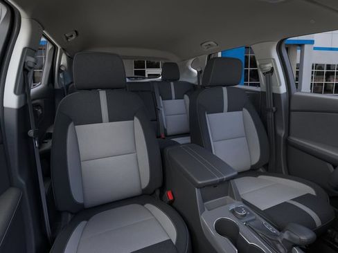 New 2026 Chevrolet Blazer LT w/ Convenience Package FWD image 16
