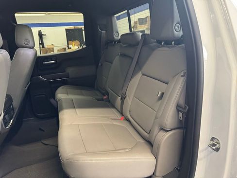 Used 2021 GMC Sierra 1500 SLT w/ SLT Premium Plus Package image 33
