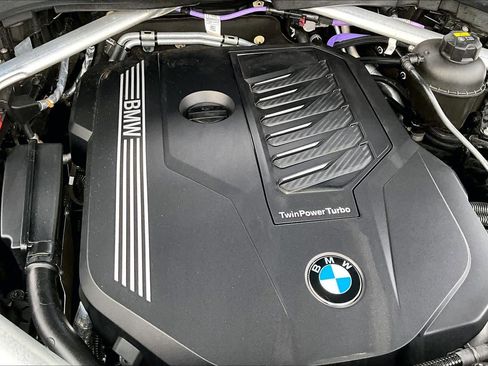 Used 2022 BMW X5 sDrive40i w/ M Sport Package image 33