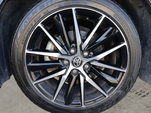 Used 2022 Toyota Camry SE FWD image 14