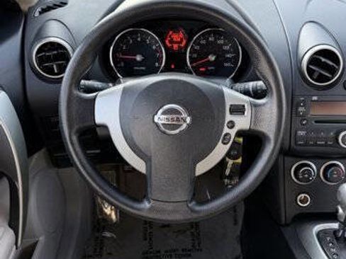 Used 2010 Nissan Rogue S image 14