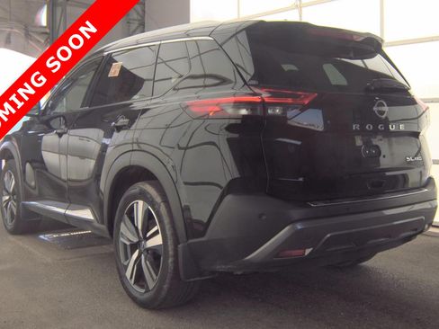 Used 2023 Nissan Rogue SL AWD/4WD image 5